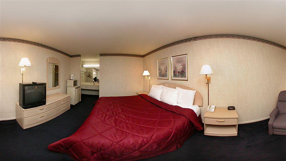 Rodeway Inn & Suites Hwy 290 Nw Houston Exterior foto